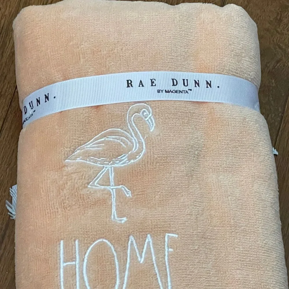 New Rae Dunn by Magenta Peach Home Flamingo Hand Towel Set P5
